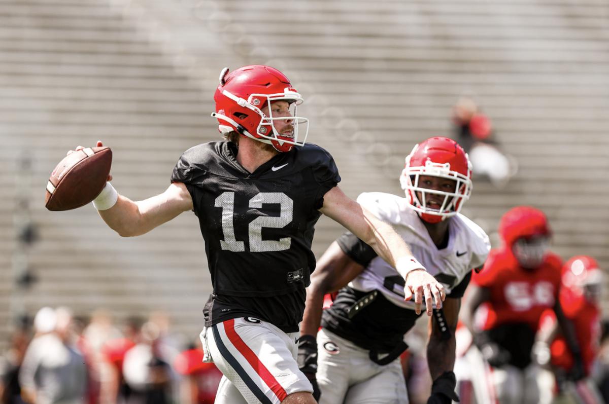 Brock Vandagriff during Georgia's spring practice / CREDIT: Tony Walsh/UGAA